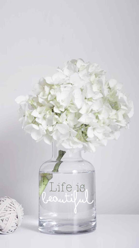 繡球小花瓶 |white hydrangea with a vase（Pre-Order)